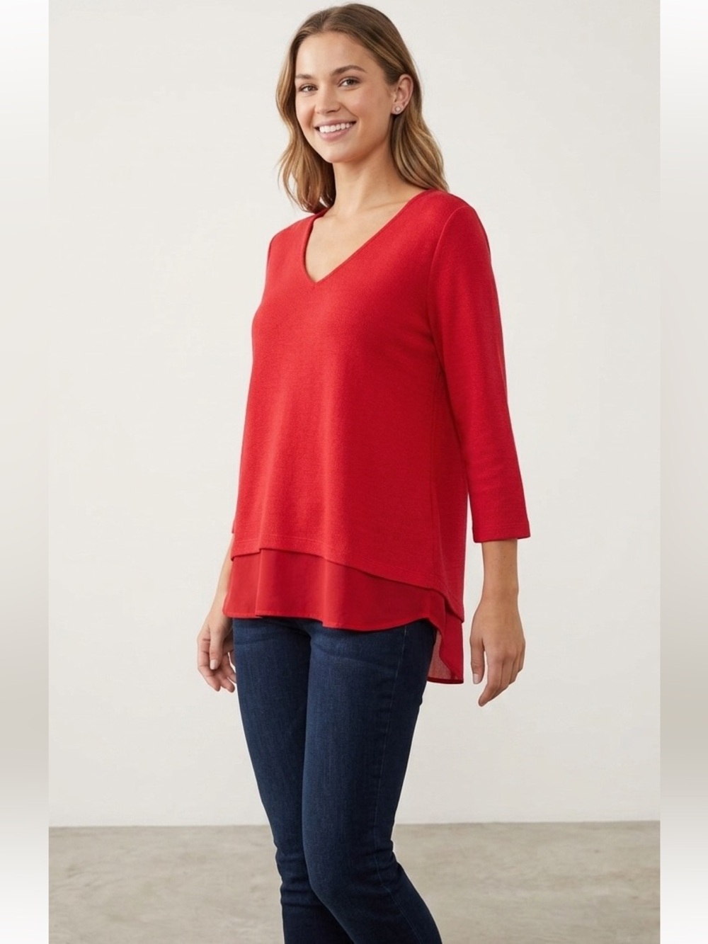 Bright Red Rose + Olive Red V-Neck High Top S V-Neck 3/4 Sleeve Layered Hem Top